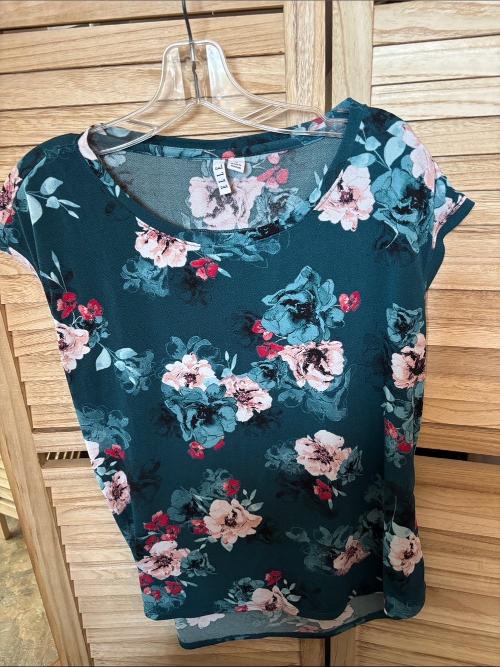 Elle Teal Floral Cap Sleeve Top with Floral Accents Medium